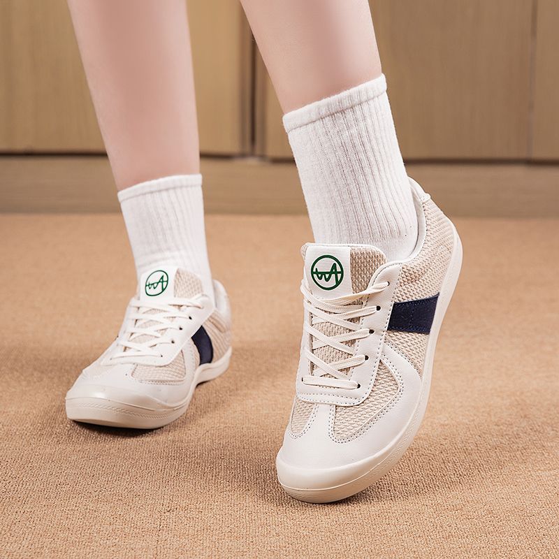 أحذية رياضية نسائية فاخرة كاجو - مراجعة Mesh Sneaker Women وسعره