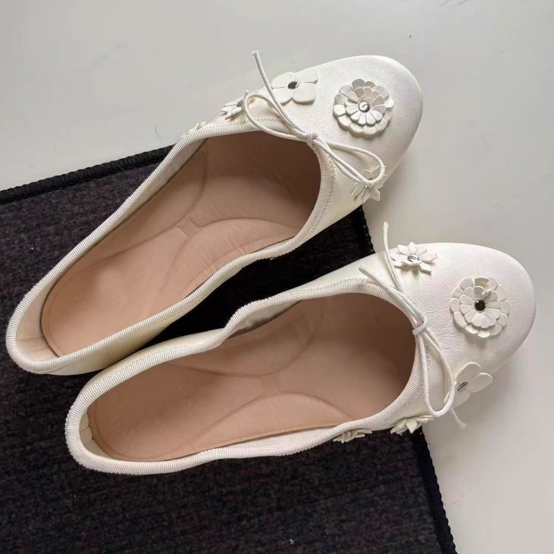 أحذية نسائية أنيقة بكعب منخفض  - مراجعة Women Shoes Elegant وسعره