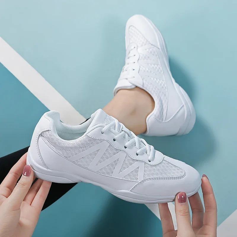 أحذية رقص للنساء باللون الأبيض - مراجعة Mesh Sneaker Women وسعره