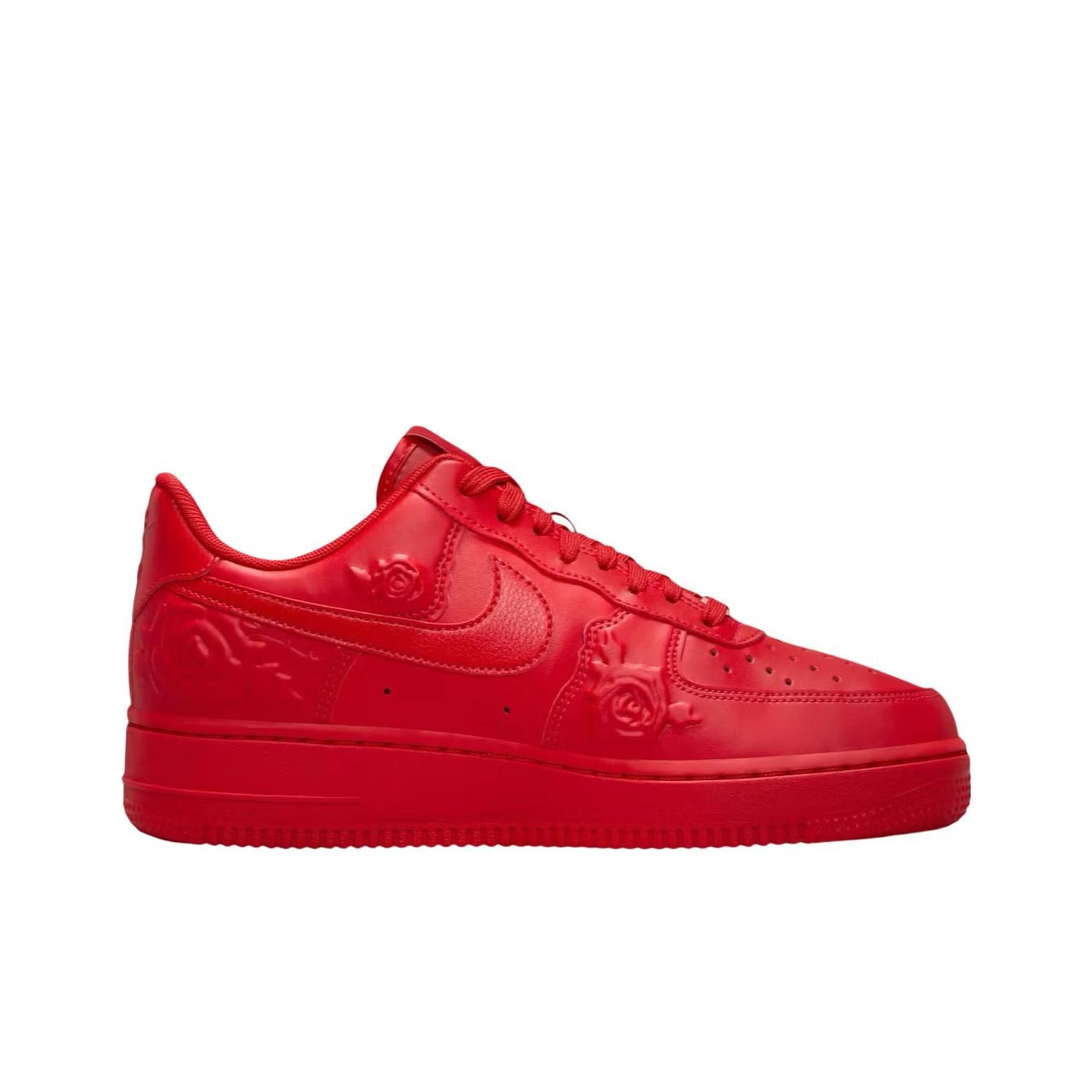 حذاء نايك إير فورس 1 للنساء من - مراجعة Nike Shoes Air Force 1 وسعره