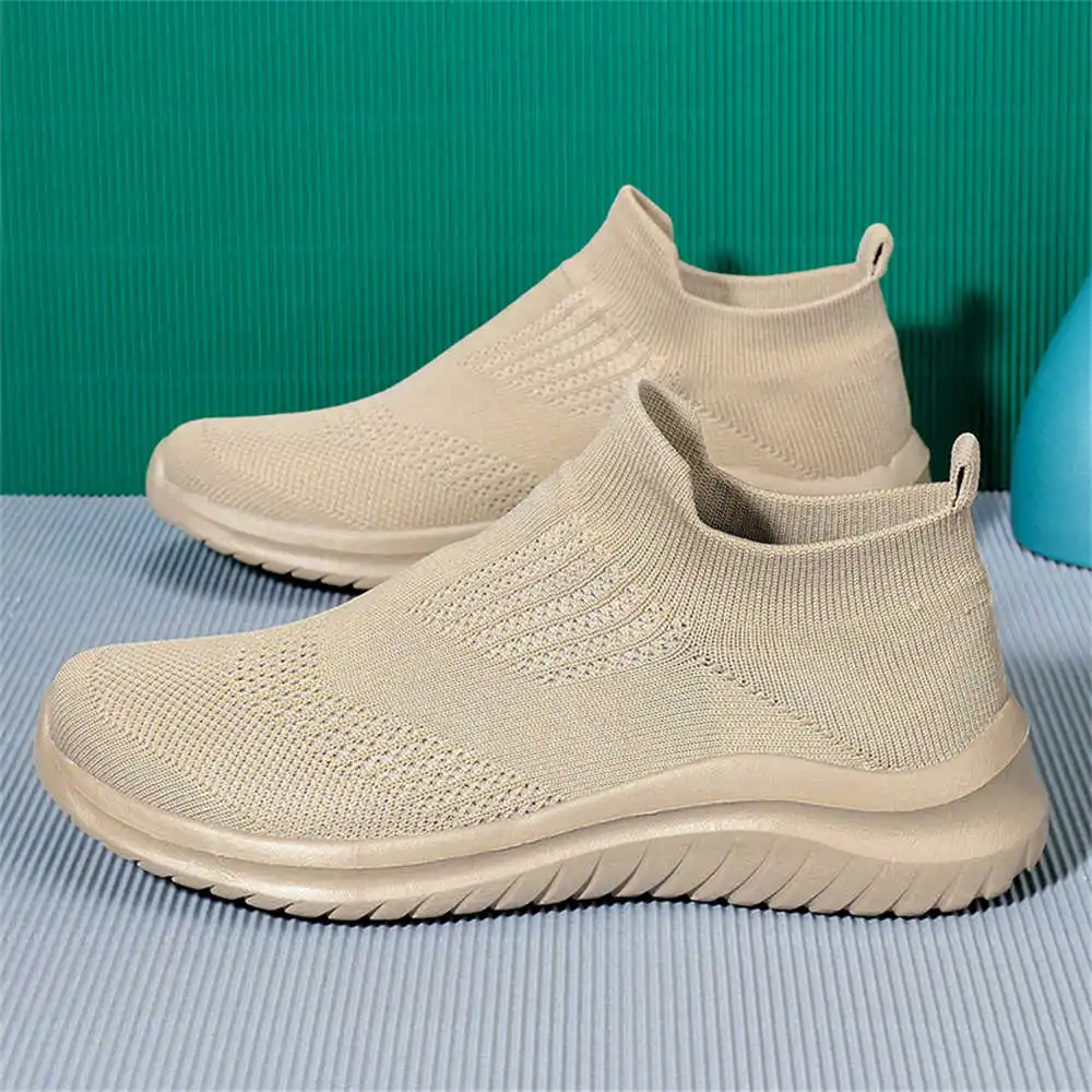 أحذية تنس جديدة ناعمة باللون ا - مراجعة Women Shoes For Big Feet وسعره