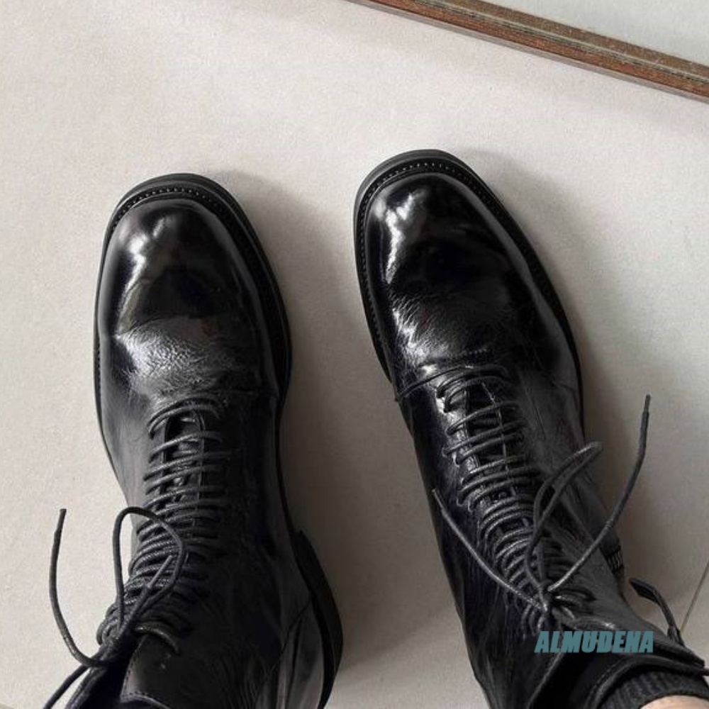 حذاء رجالي قصير أسود سادة بتصم - مراجعة Block Heel Ankle Boots وسعره