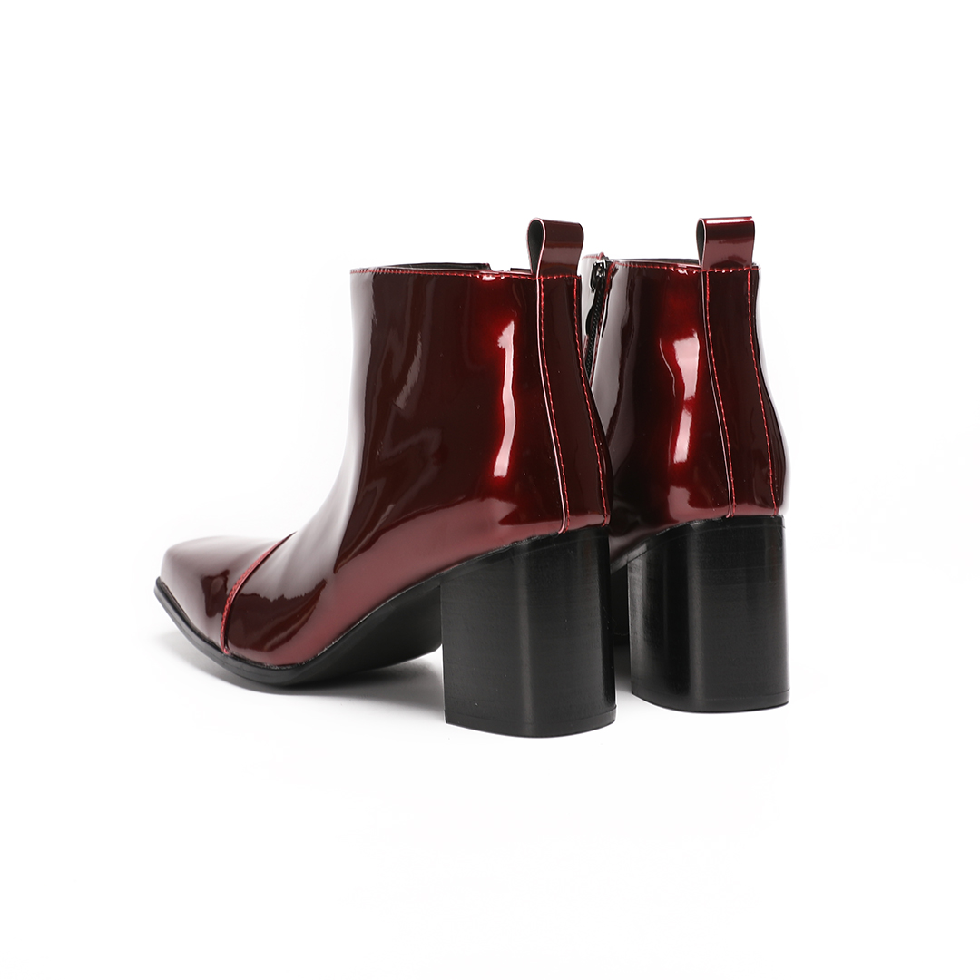 حذاء رجالي أحمر من الجلد الطبي - مراجعة Block Heel Ankle Boots وسعره